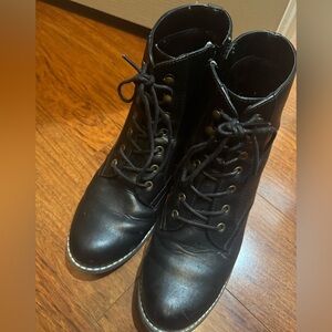 Sonoma Lace-Up Black Moto Boots
